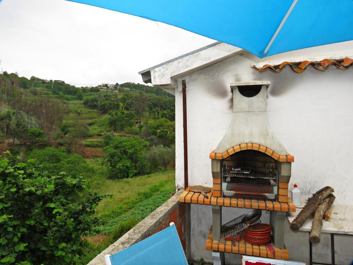 Гостевой дом Casa Eira Do Povo 1 Vale de Colmeias Экстерьер фото