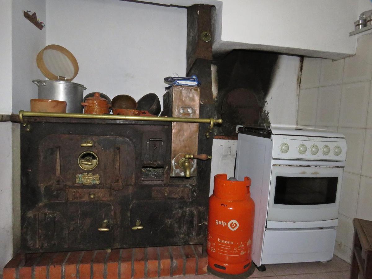 Гостевой дом Casa Eira Do Povo 1 Vale de Colmeias Экстерьер фото